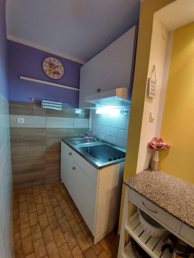 Terra Apartments ไพราน ภายนอก รูปภาพ